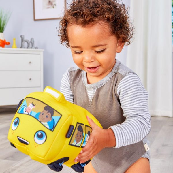 Play with Little Baby Bum Wiggling Wheels on the Bus