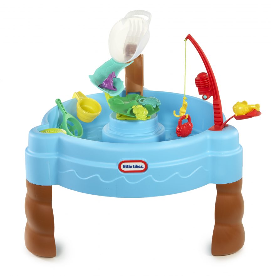 fish and splash water table